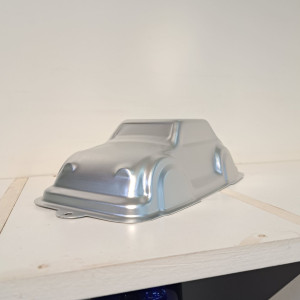 Molde para torta con forma de auto 