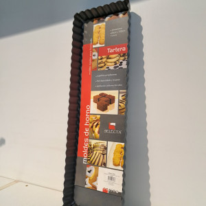 Tartera con base desmontable 