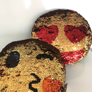 Almohada con forma de emoji 