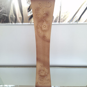 Jarrón decorativo de madera