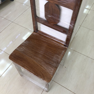 Silla de madera 