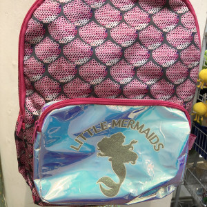 Mochila con cola de sirena
