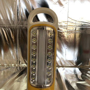 Luz led de emergencia 