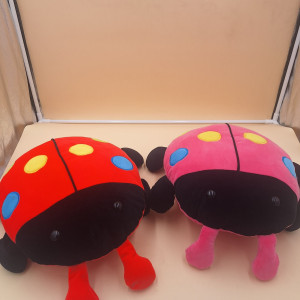 Mariquitas de peluche