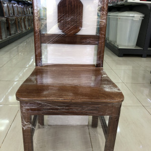 Silla de madera 