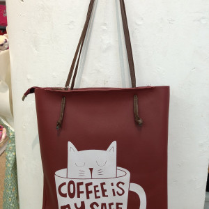 Bolso con diseño de gato 