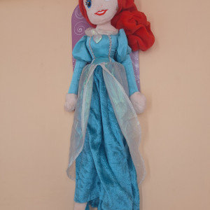 Peluche de princesa de Disney 