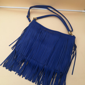 Carteras bandolera con flecos