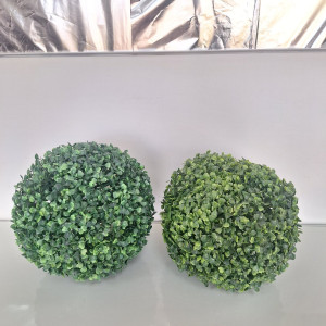 Esferas de buxo artificial 