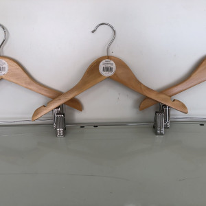 Percha con pinza