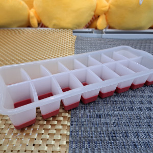 Molde para hielo con base de goma