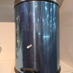 Basurero de acero inox. 3L