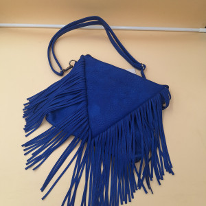 Carteras bandolera con flecos