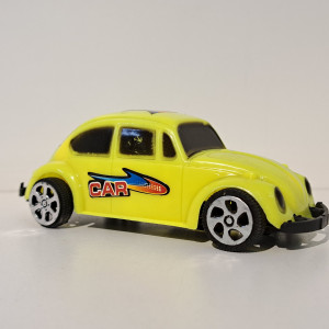 Auto de juguete Fusca 12.5x5cm - 4 colores 