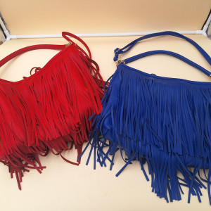 Carteras bandolera con flecos