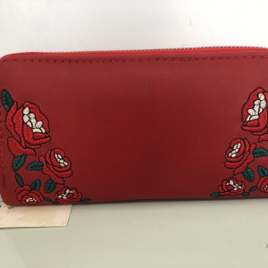 Carteras con diseños de flores 