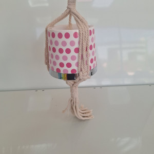 Porta plantera de macrame