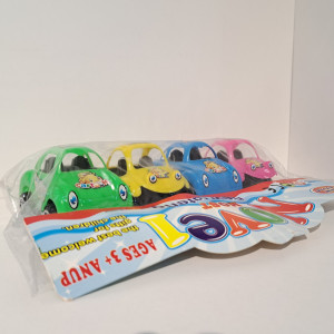 Juego de 4 autos de plástico - 8.5x5cm