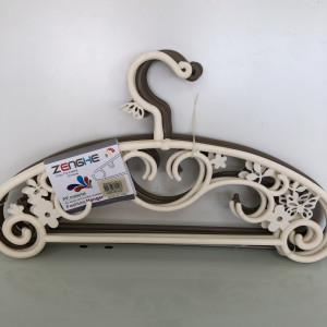 Percha con diseño 