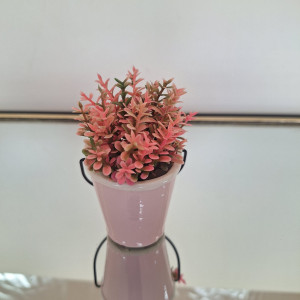 Adorno mini plantera de cubeta