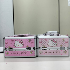 CAJA MAQUI ALUMINIO HELLO KITTY 2 COLORS