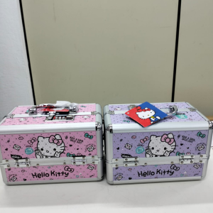 CAJA MAQUI ALUMINIO HELLO KITTY 2 COLORS