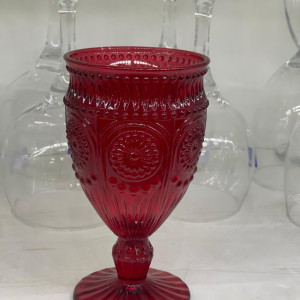 Vaso de vidrio con diseño y color 