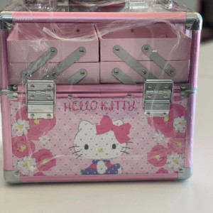 Caja de Maquillaje aluminio de Hello Kitty