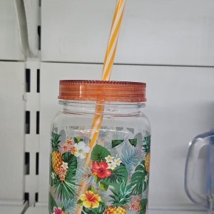 Vaso de Plástico con diseños y Pajita 