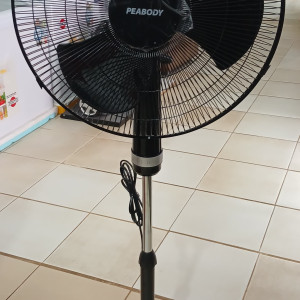 VENTILADOR DE PIE PEABODY 20" 3V 60W PE-VP2060N