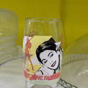 Vaso de vidrio Violetta 