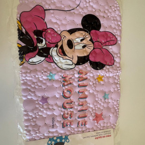 Piso para baño de Minnie