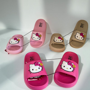 Zapatilla hello kitty del 24 Al 29