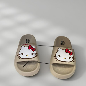 Zapatilla infantil  hello kitty del 30 al 35