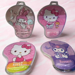 Posa mouse disney